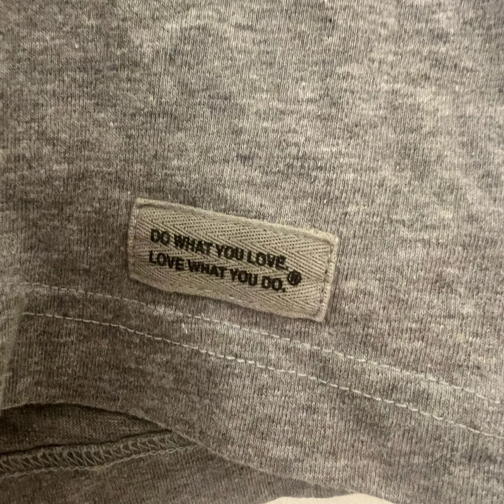 Life Is Good Gray Motivational T-Shirt - Picture 3 of 10